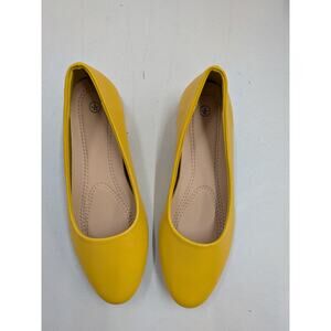 Yellow Block Heel Pumps Women Size 9 Faux Leather Slip On Classic